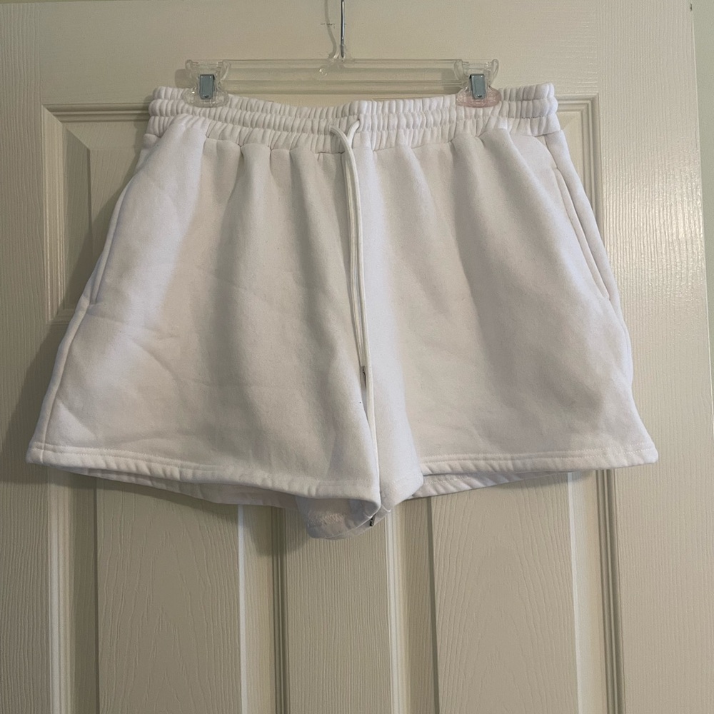 White Sweatshorts